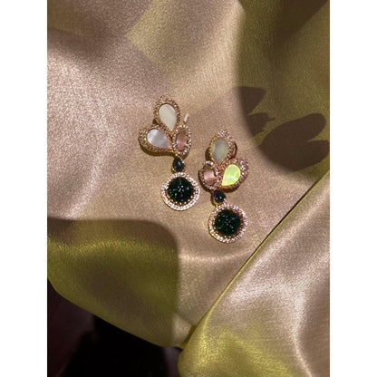 Tussya by Shreya Zargul Choker Set