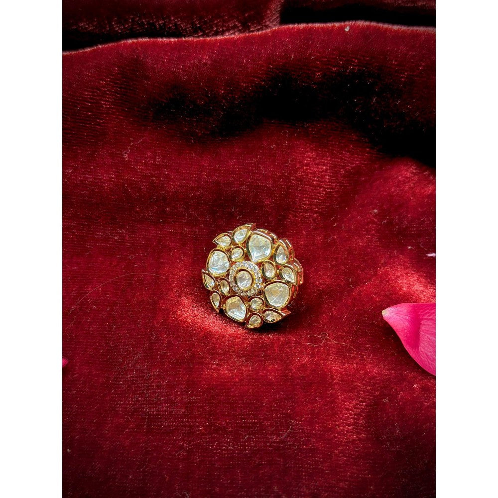Tussya by Shreya Suhana - White Gold