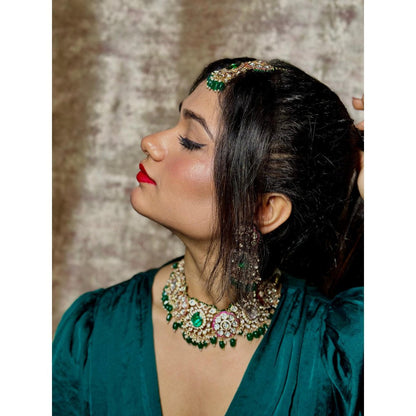 Tussya by Shreya Rani Emerald Choker Set