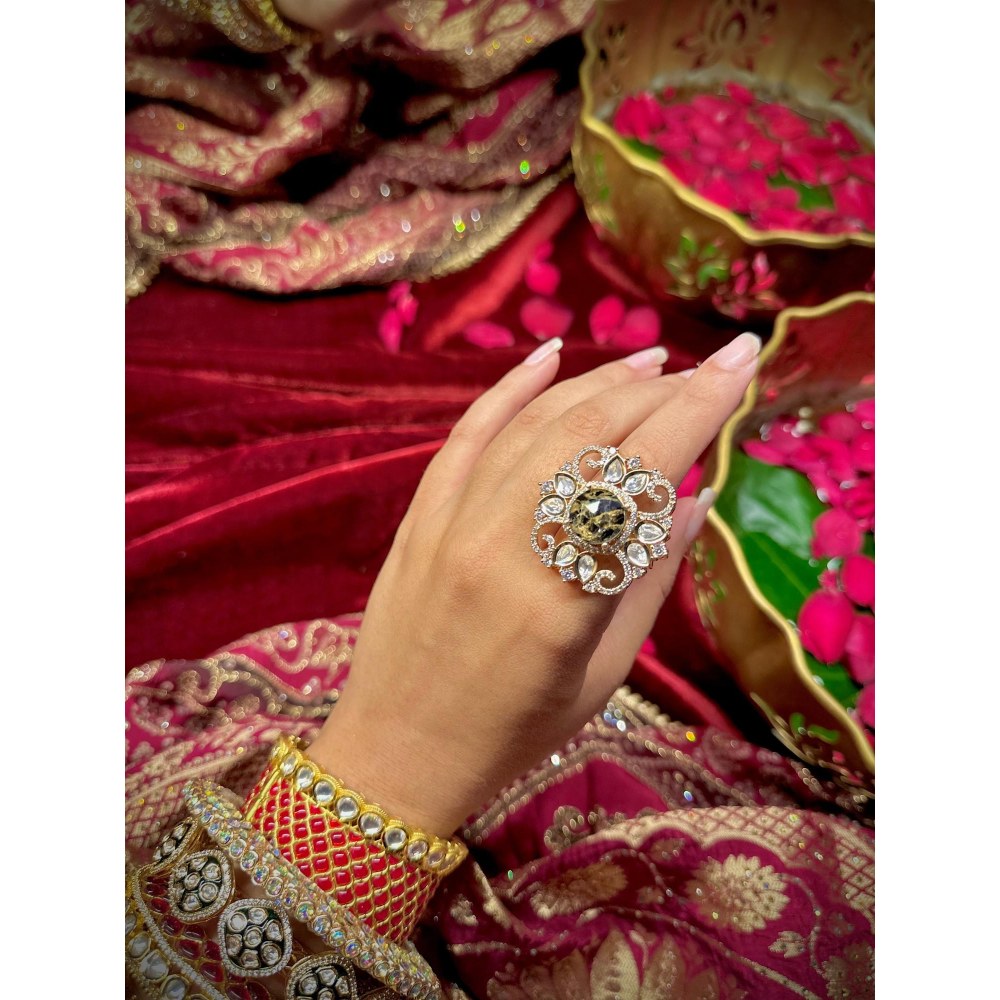 Tussya by Shreya Mandala - Onyx