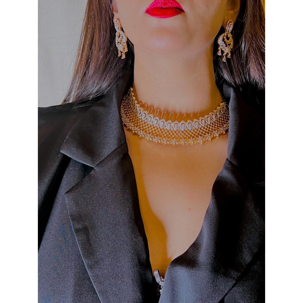 Tussya by Shreya Diana Choker