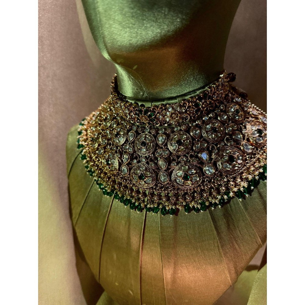 Tussya by Shreya Zevarra Bridal Necklace Set