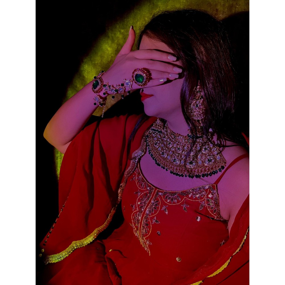 Tussya by Shreya Zevarra Bridal Necklace Set