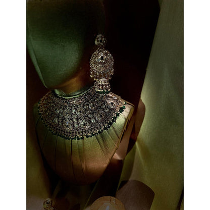 Tussya by Shreya Zevarra Bridal Necklace Set