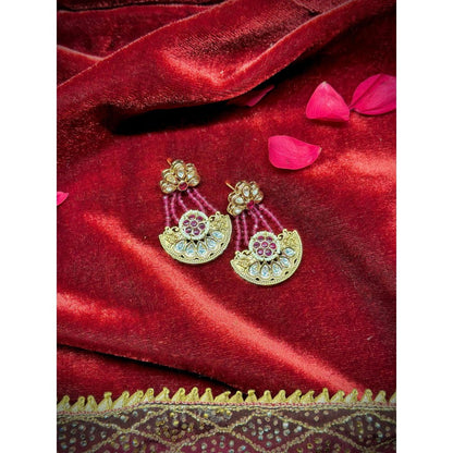 Tussya by Shreya Chandni - Magenta