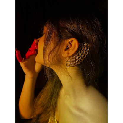 Tussya by Shreya Swarna Earcuffs