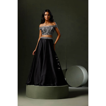 "Two Sisters" by Gyans The Black Chandni Lehenga with Blouse (Set of 2)