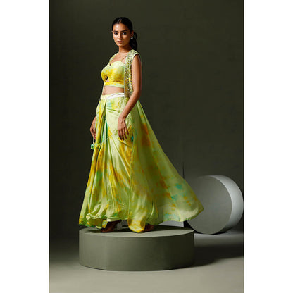 "Two Sisters" by Gyans Green Dyeing Cape with Drape Skirt and Blouse (Set of 3)