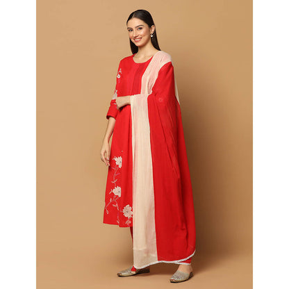 "Two Sisters" by Gyans Red Floral Applique Kurta with Pant and Dupatta (Set of 3)