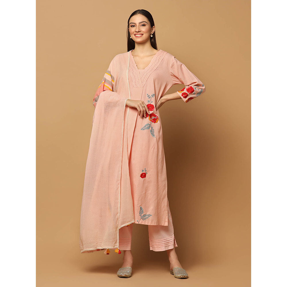 "Two Sisters" by Gyans Peach Applique & Resham Work Kurta Set (Set of 3)