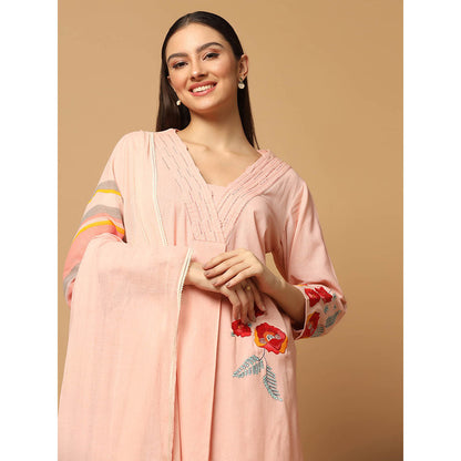 "Two Sisters" by Gyans Peach Applique & Resham Work Kurta Set (Set of 3)