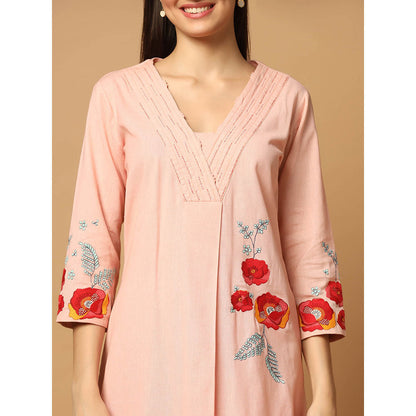 "Two Sisters" by Gyans Peach Applique & Resham Work Kurta Set (Set of 3)