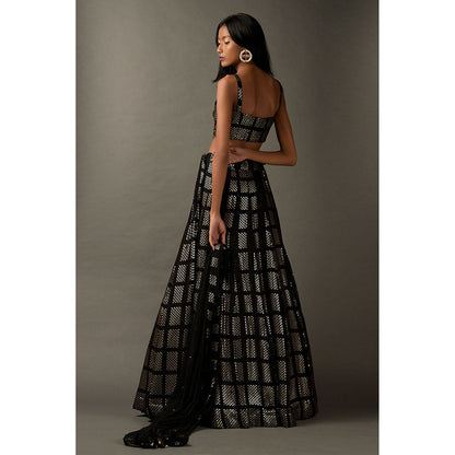 "Two Sisters" by Gyans Black Embellished Blouse with Dupatta & Skirt (Set of 3)