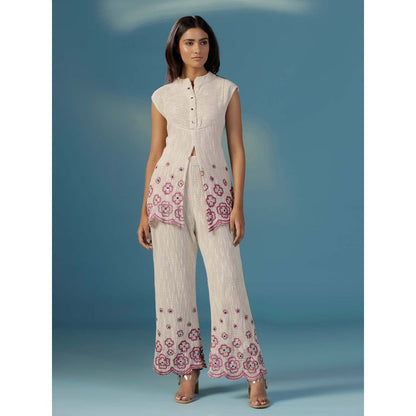 "Two Sisters" by Gyans Organic Jute Thread Embroidered Floral Work Co-Ord (Set of 2)