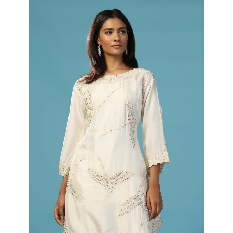 "Two Sisters" by Gyans White Cotton Chanderi Hand Embroidered Flying Birds Co-Ord (Set of 2)