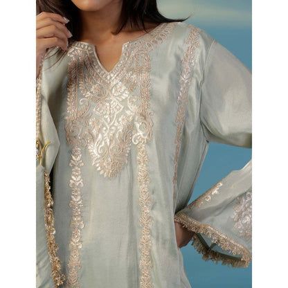 "Two Sisters" by Gyans Pale Green Tissue With Golden Zari Thread Embroidery Co-Ord (Set of 3)