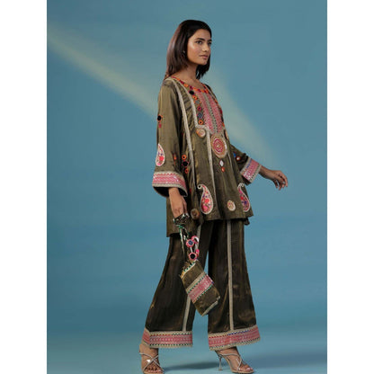 "Two Sisters" by Gyans The Banjara Coca Cola Tissue Mirror Thread Embroidery Co-Ord (Set of 3)