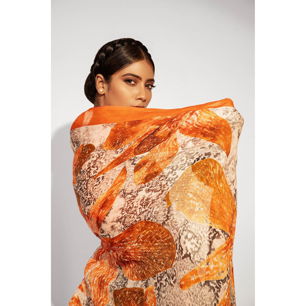 UNALLUME BY NISHA Orchid Symphony Organza Saree with Unstitched Blouse - Orange