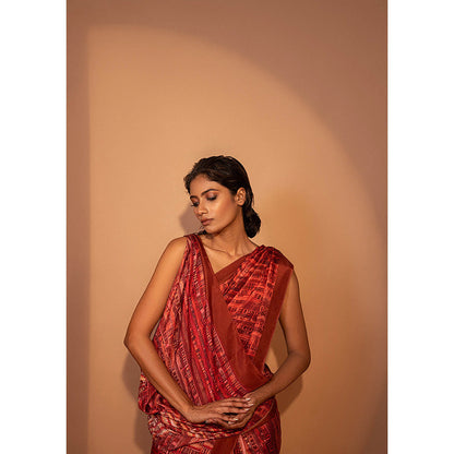 UNALLUME BY NISHA Urban Reflections Silk Saree with Unstitched Blouse - Red