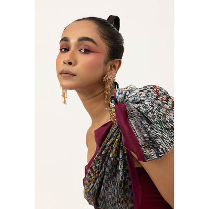 UNALLUME BY NISHA Silk Saree with Unstitched Blouse - Multi-Color