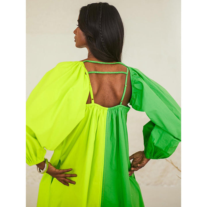 Urban Suburban Contrast Green Oversized Mini Dress With Detachable Sleeves (Set of 2)