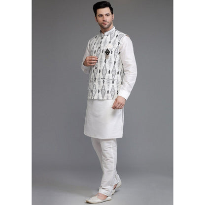 UTSAV FASHION Cotton Silk Kurta with Pyjama and Nehru Jacket
