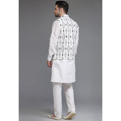 UTSAV FASHION Cotton Silk Kurta with Pyjama and Nehru Jacket