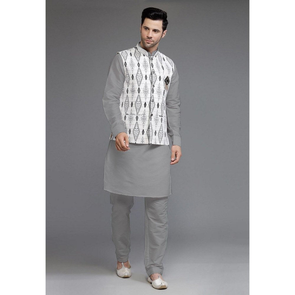 UTSAV FASHION Cotton Silk Grey Digital Printed Kurta with Pyjama and Nehru Jacket