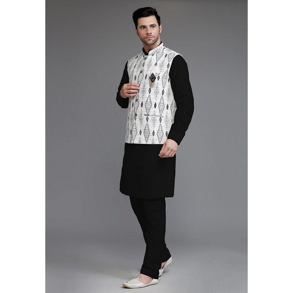 UTSAV FASHION Cotton Silk Black Digital Printed Kurta with Pyjama and Nehru Jacket