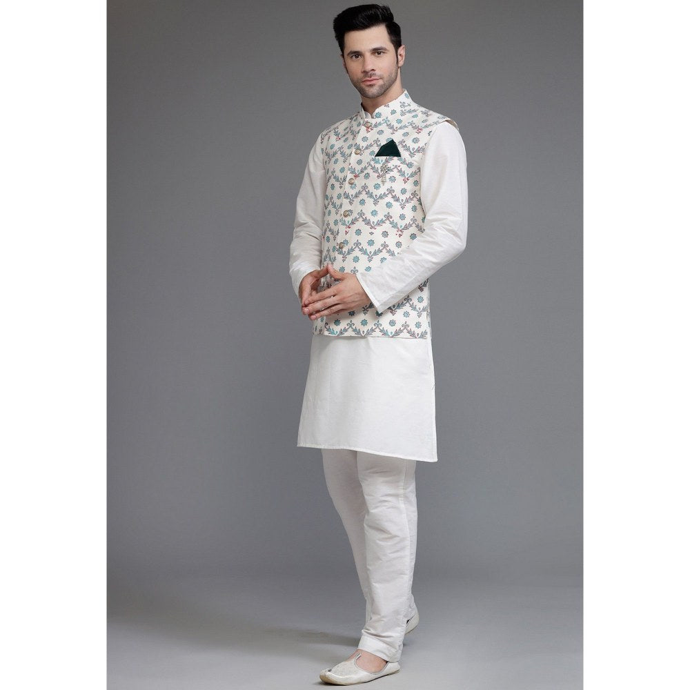UTSAV FASHION Cotton Silk Off White Digital Printed Kurta with Pyjama and Nehru Jacket