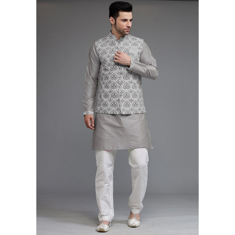 UTSAV FASHION Digital Printed Cotton Silk Grey Kurta with Pant and Jacket