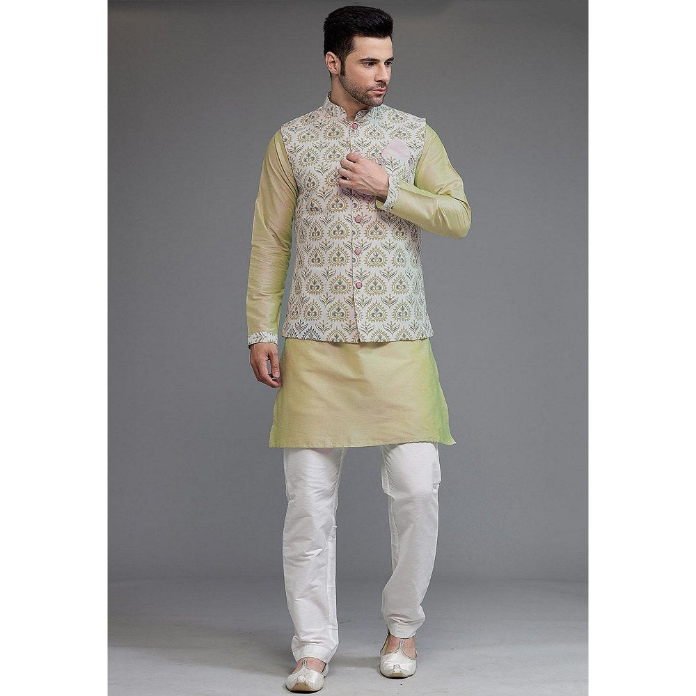 UTSAV FASHION Digital Printed Cotton Silk Green Kurta with Pant and Jacket