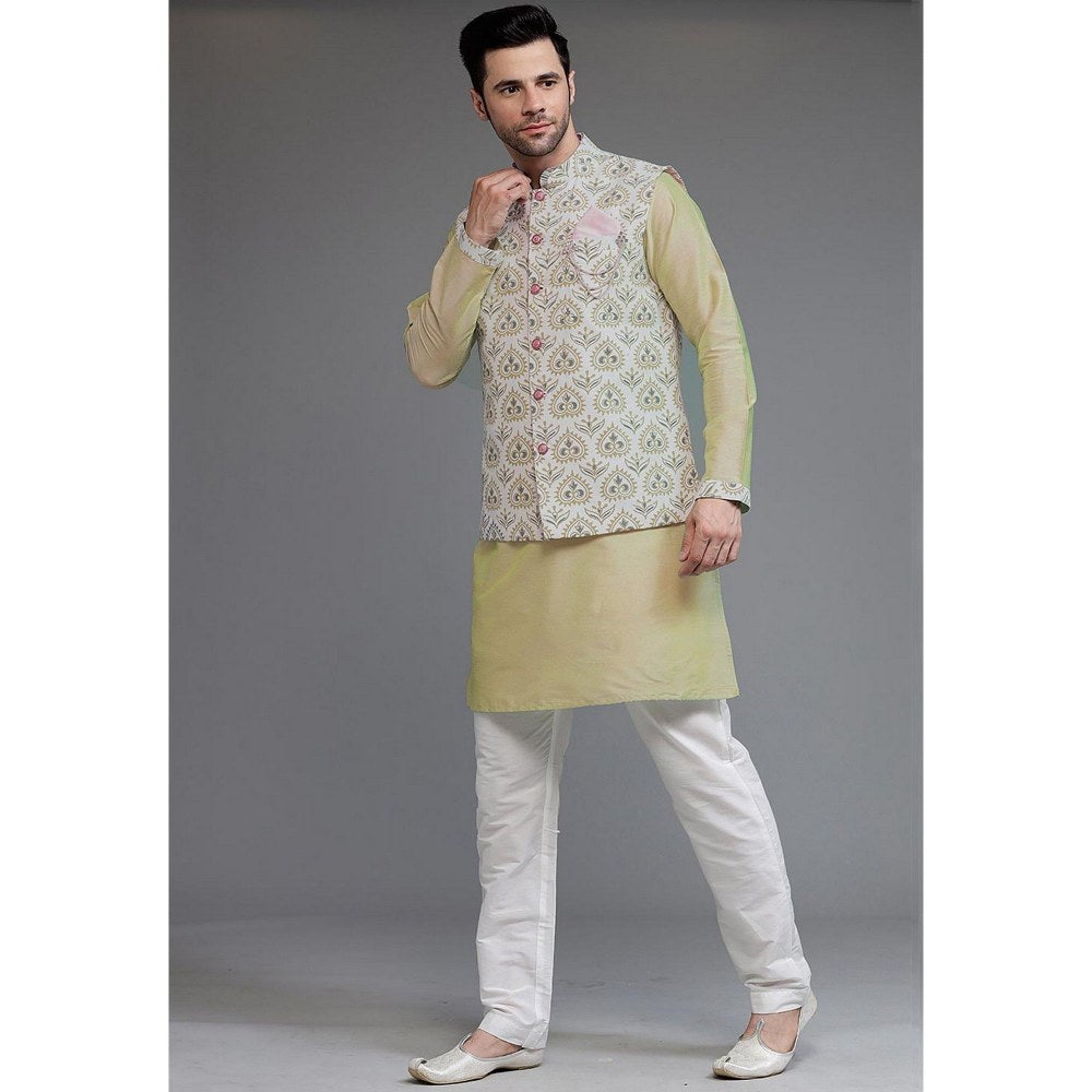 UTSAV FASHION Digital Printed Cotton Silk Green Kurta with Pant and Jacket