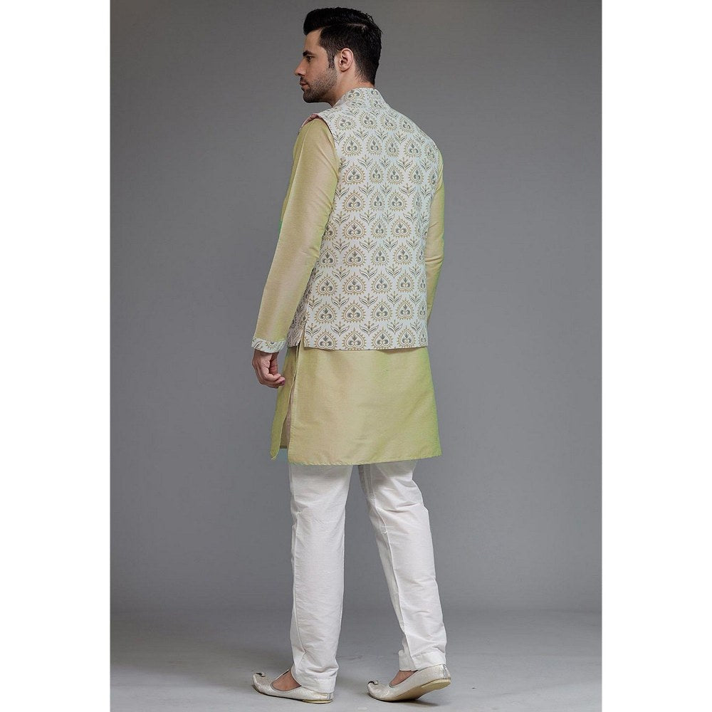 UTSAV FASHION Digital Printed Cotton Silk Green Kurta with Pant and Jacket
