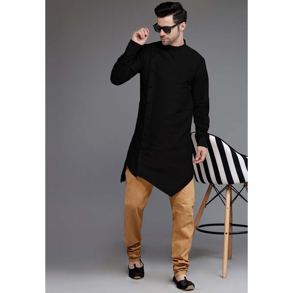 UTSAV FASHION Black Solid Kurta and Pant