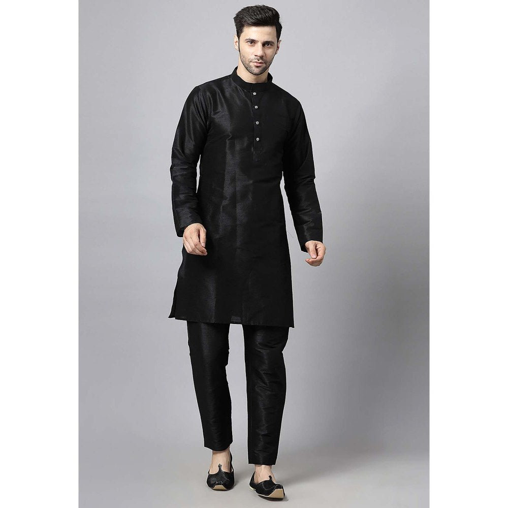 UTSAV FASHION Black Solid Kurta with Jacket and Pant