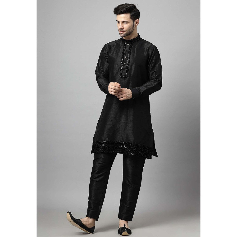 UTSAV FASHION Black Embellished Kurta with Jacket and Pant