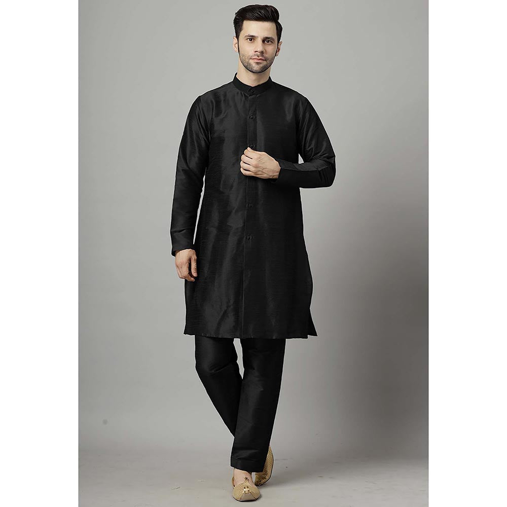 UTSAV FASHION Black Solid Kurta and Pant