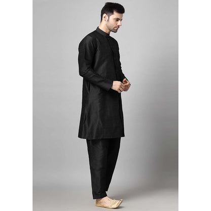 UTSAV FASHION Black Solid Kurta and Pant