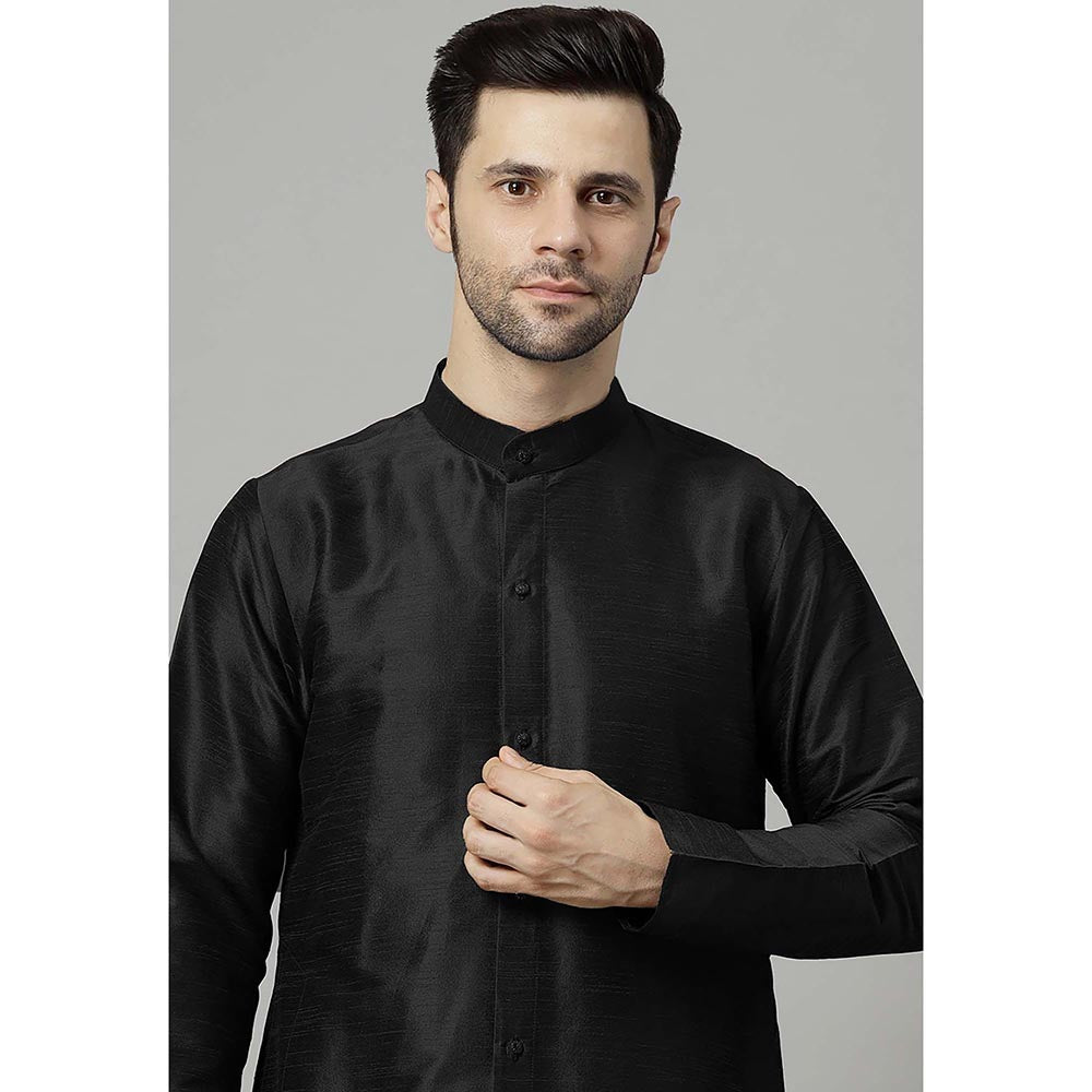 UTSAV FASHION Black Solid Kurta and Pant