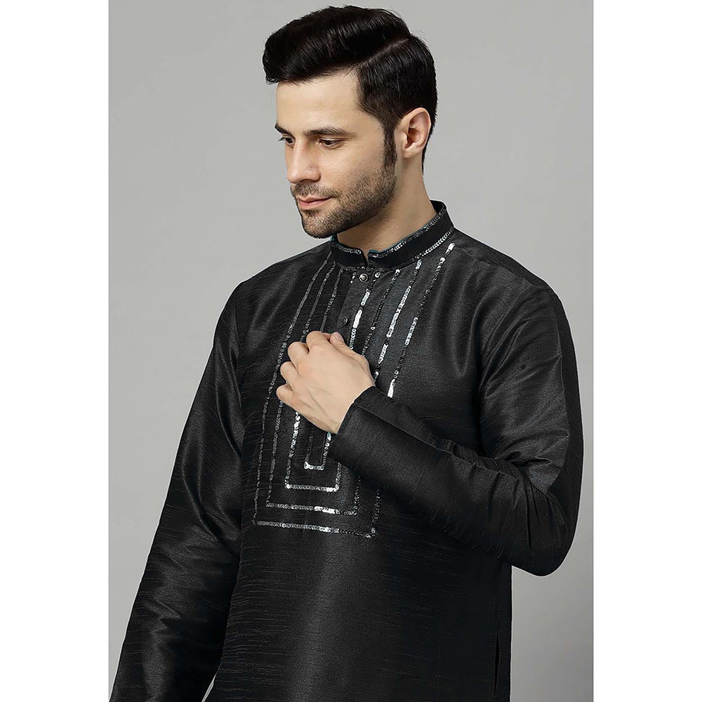 UTSAV FASHION Black Solid Kurta and Pant