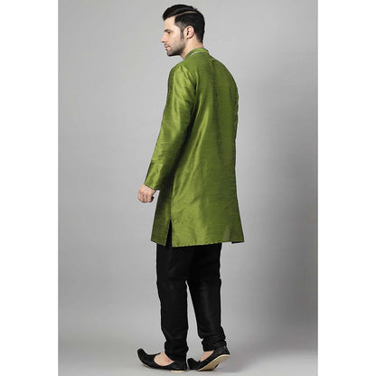 UTSAV FASHION Green Solid Kurta and Pant