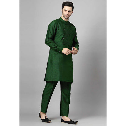 UTSAV FASHION Green Solid Kurta and Pant