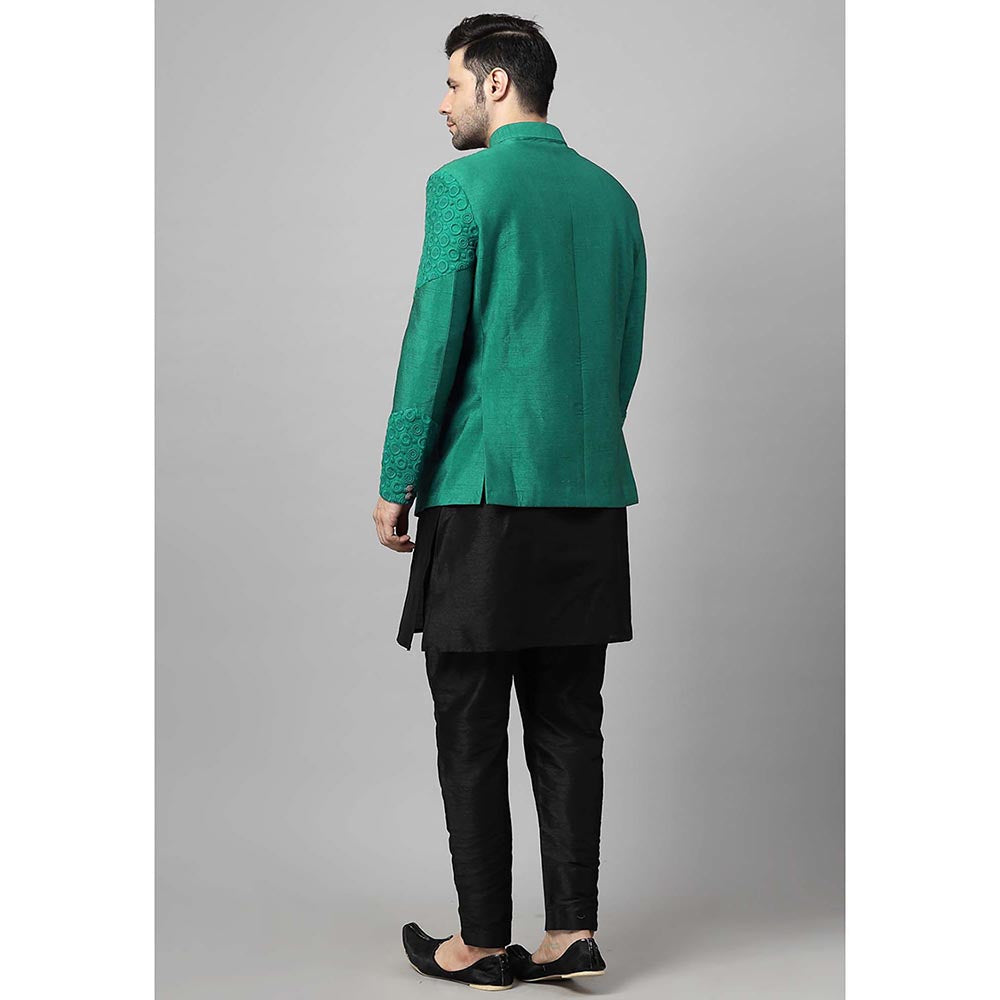 UTSAV FASHION Men Green Embroidered Dupion Silk Kurta and Pant with Jacket