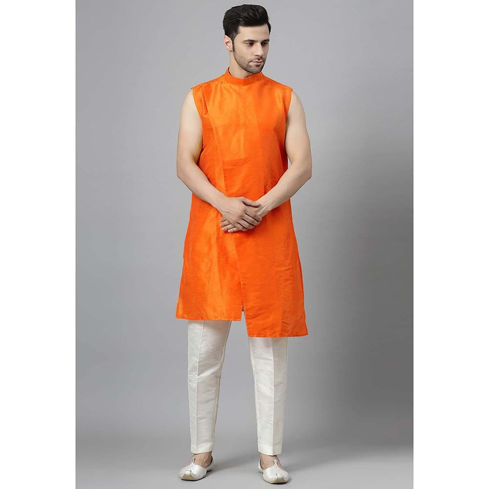 UTSAV FASHION Orange Sleeveless Straight Kurta and Pant