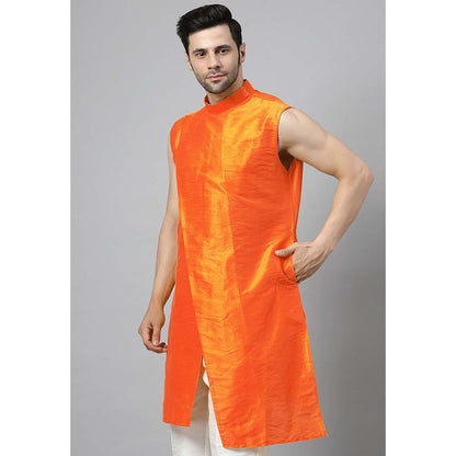 UTSAV FASHION Orange Sleeveless Straight Kurta and Pant