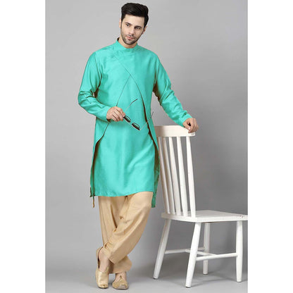 UTSAV FASHION Green High Collar Silk Straight Kurta and Pant