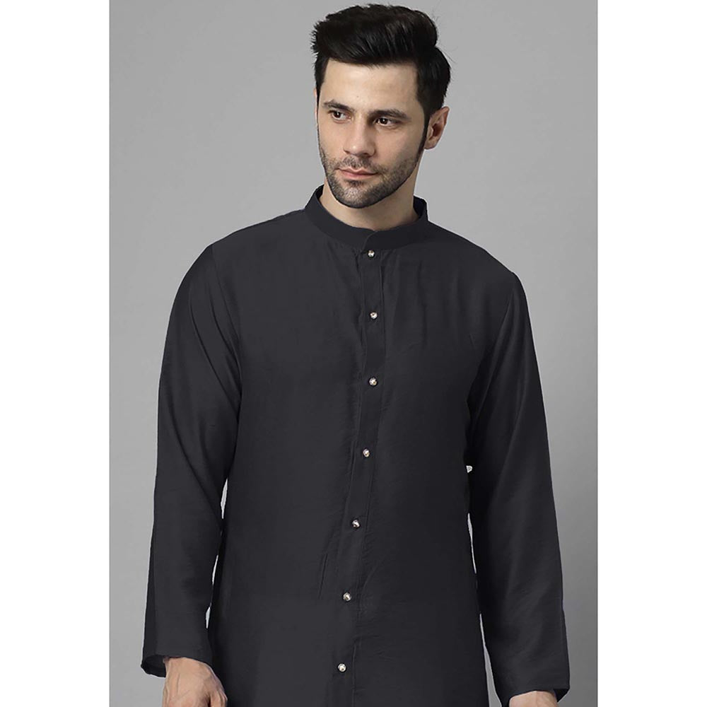 UTSAV FASHION Men High Slit Raw Silk Kurta and Pant