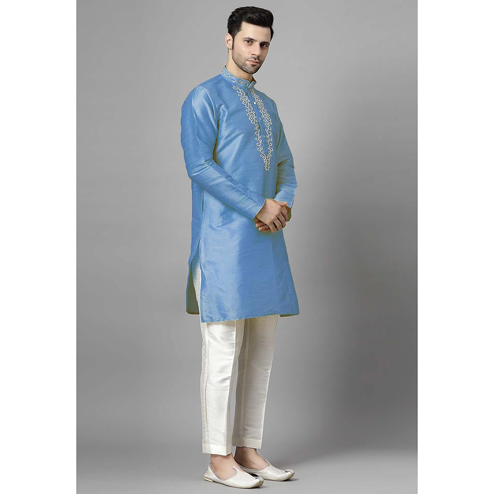UTSAV FASHION Blue Mandarin Collar Beads and Stones Straight Kurta and Pant