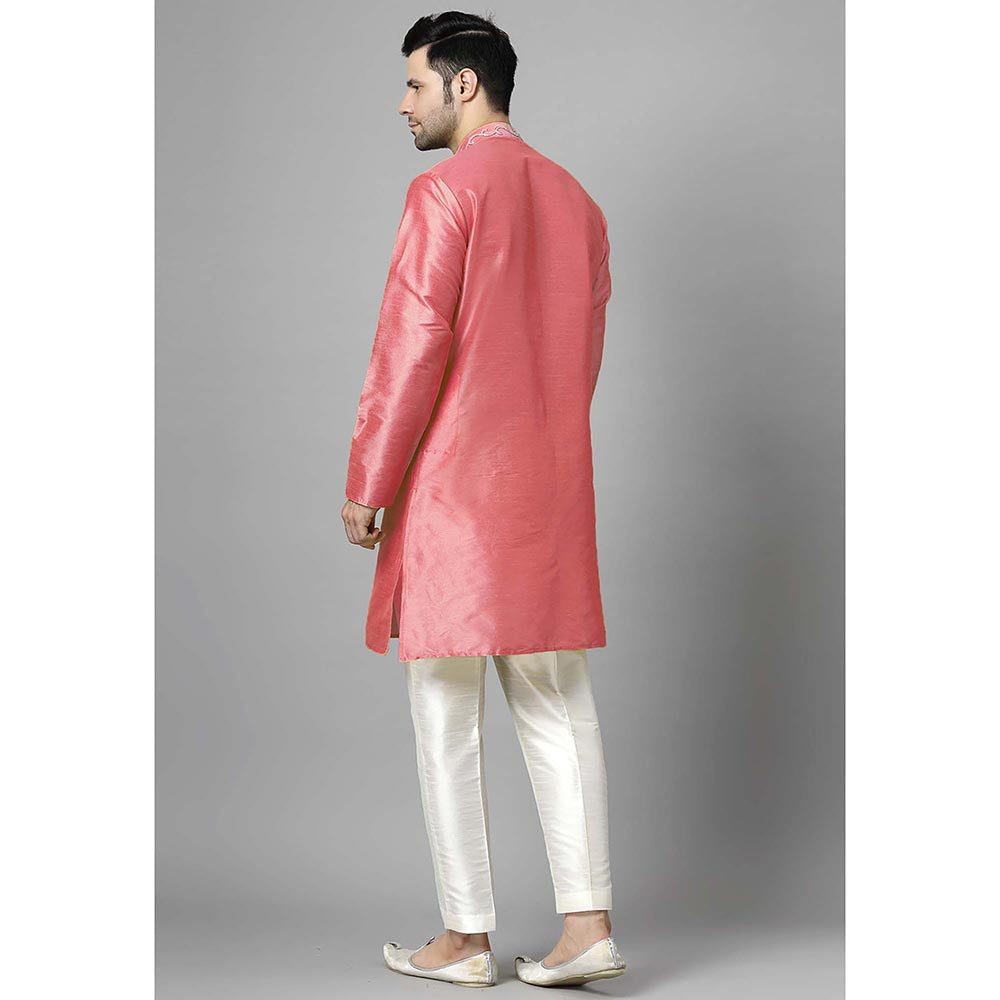 UTSAV FASHION Peach Mandarin Collar Beads and Stones Straight Kurta and Pant